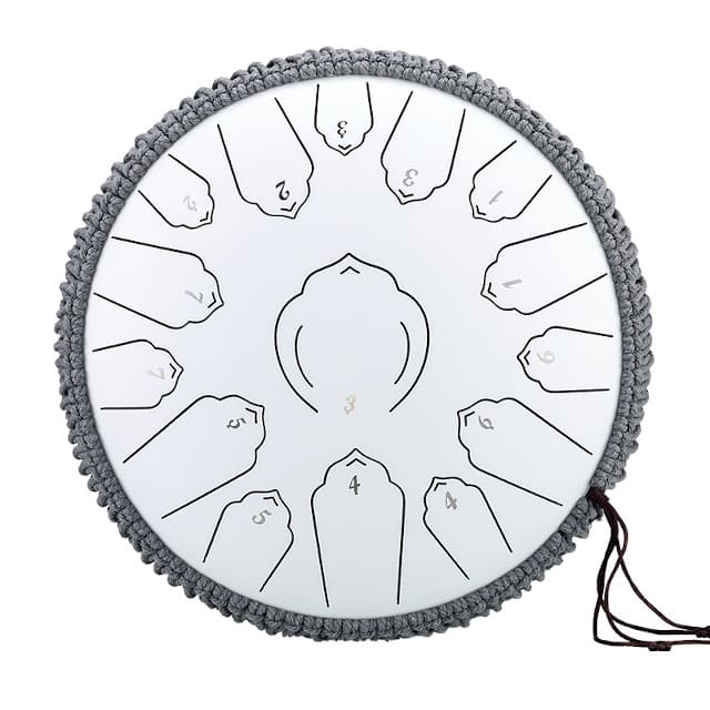Tongue drum 35 cm joué à deux mains sur les genoux